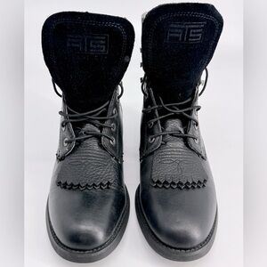 NWOT. Ariat Heritage Lacer 2. Size 8B. Color: Black Deertan. 100% Leather.